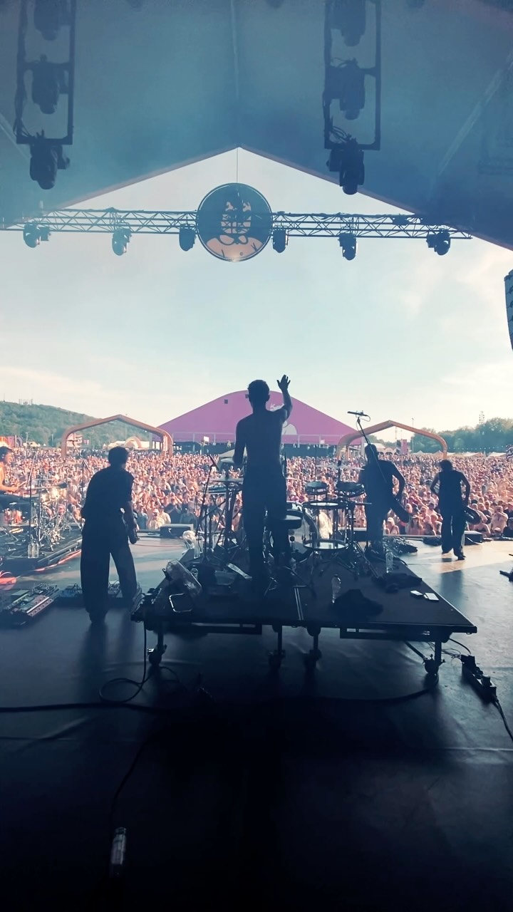 @pinkpopfest 🩷🩷🩷

it was hot, but all worth it 
.
.
.
#pinkpop #pinkpop2026 #universalnation